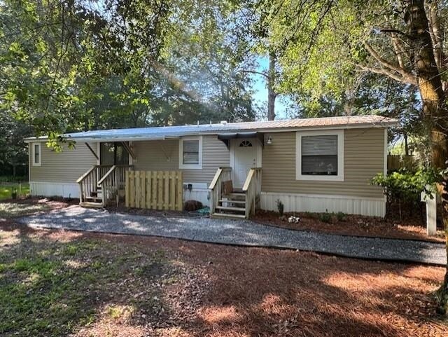 4430 Manucy Rd in St. Augustine, FL - Building Photo