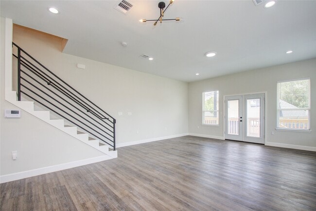 4916 Sunbeam St in Houston, TX - Building Photo - Building Photo