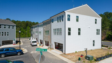 Parc at Leesville in Raleigh, NC - Foto de edificio - Building Photo