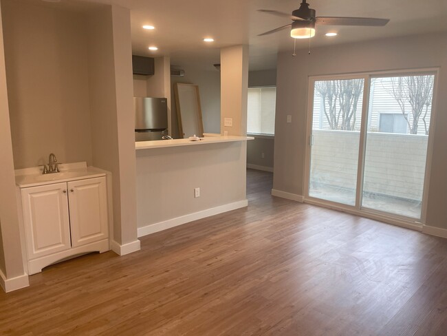 property at 7431 Holly Hill Dr