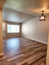 105 Nieson St in Bangor, WI - Building Photo - Building Photo