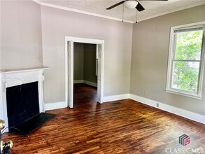 153 Inglewood Ave in Athens, GA - Building Photo - Building Photo