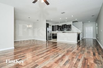 10523 White Peacock Pl in Riverview, FL - Building Photo - Building Photo