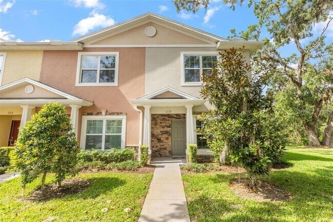 property at 1117 Hillhurst Dr