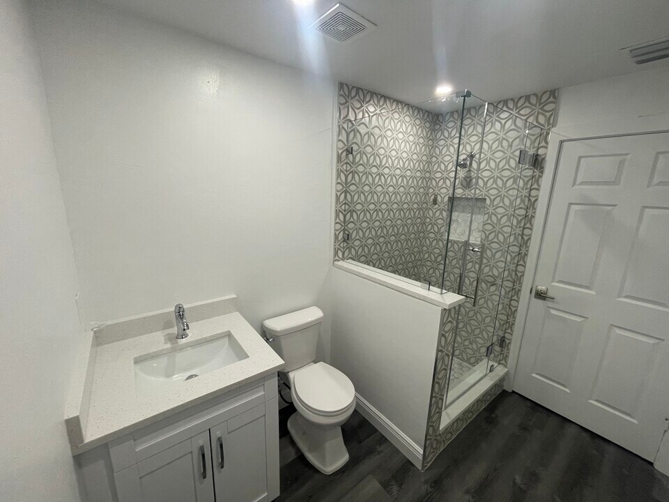 3985 24th Ave SE in Naples, FL - Building Photo