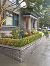 Seward Apartments in Seattle, WA - Foto de edificio - Building Photo