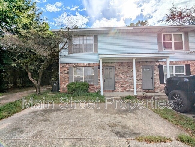 6220 Lanier Dr