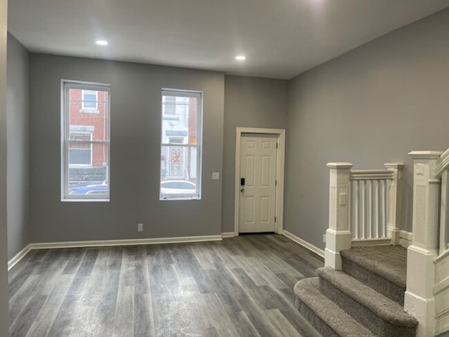 Anika Homes 3 Bedroom in Philadelphia, PA - Foto de edificio - Building Photo
