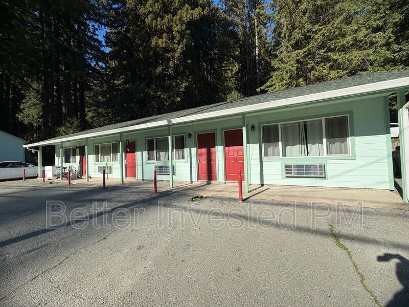 24601 Birch St in Willits, CA - Building Photo