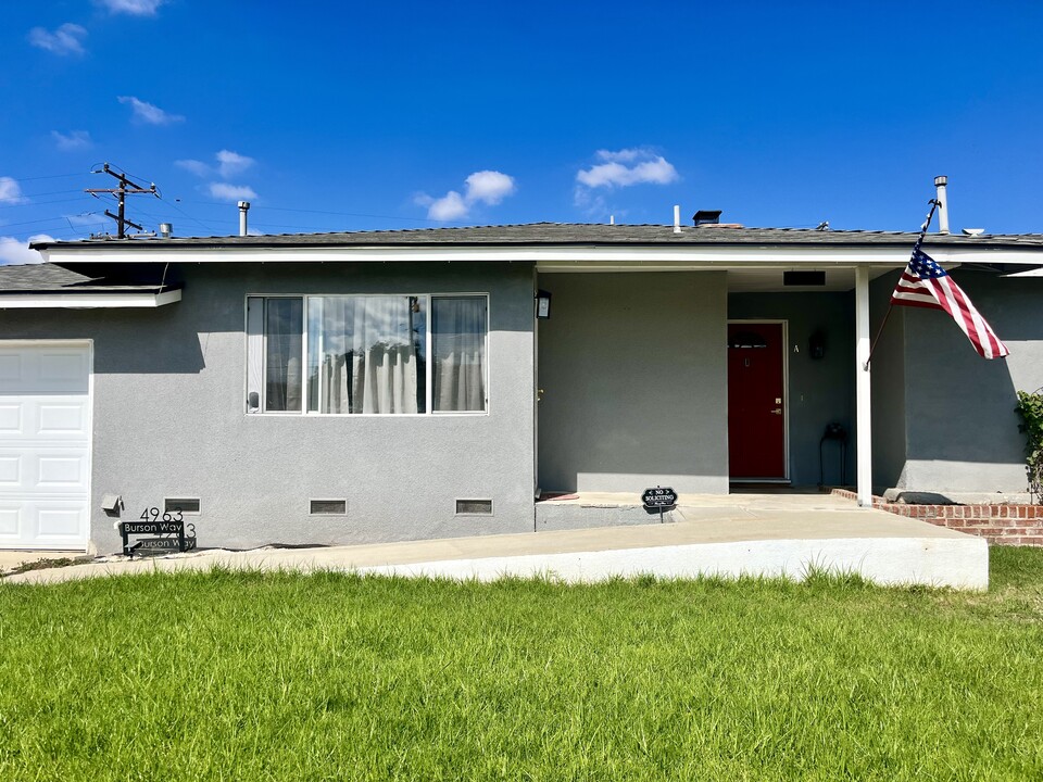 4963 Burson Way in Oxnard, CA - Building Photo