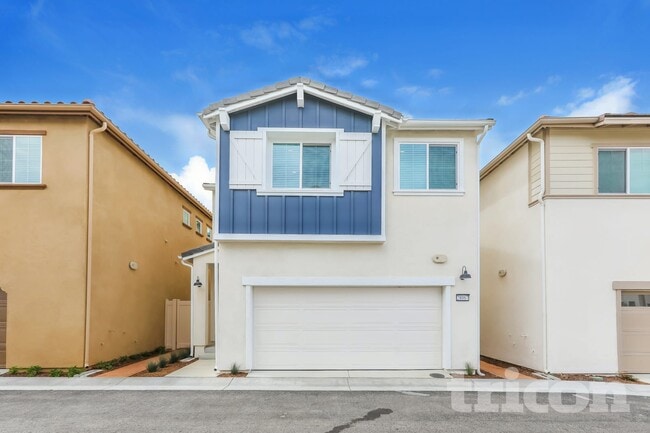 property at 28067 Rosetta St