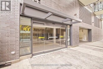 158 Front St E in Toronto, ON - Building Photo - Building Photo