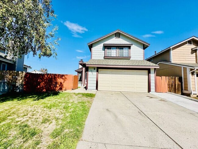 2701 Pajaro Pl in Reno, NV - Building Photo - Building Photo