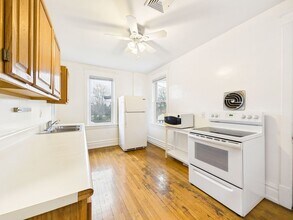 2449 N 2nd St in Harrisburg, PA - Foto de edificio - Building Photo