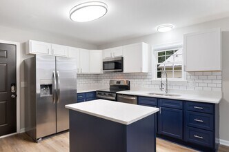 1236 Berkeley St in Durham, NC - Building Photo - Building Photo