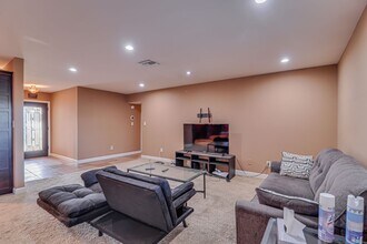 506 Shasta St in Taft, CA - Building Photo - Building Photo