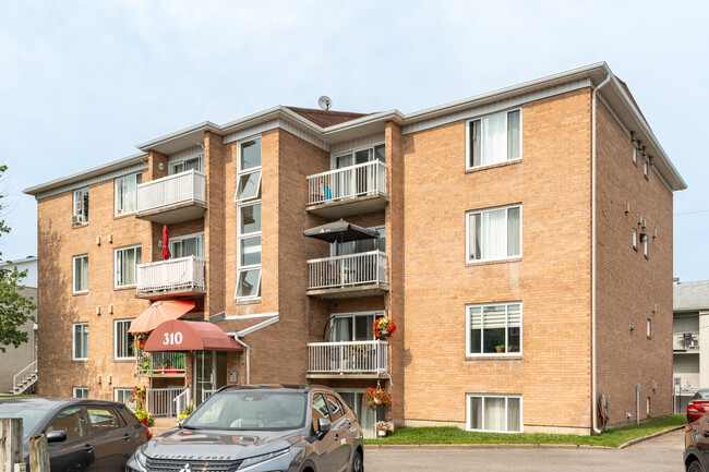 310 Joseph-Isabelle Rue in Québec, QC - Building Photo - Primary Photo