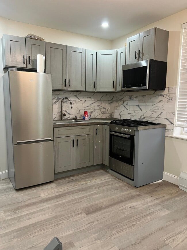 property at 6109 Monroe Pl