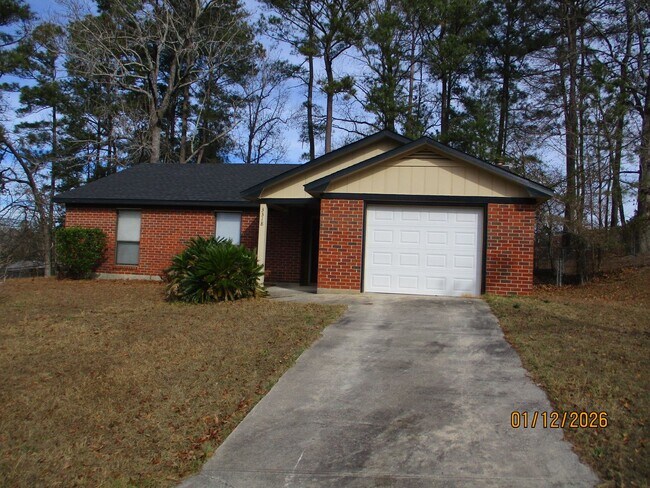 3318 Saddle Brook Dr in Hephzibah, GA - Building Photo - Building Photo