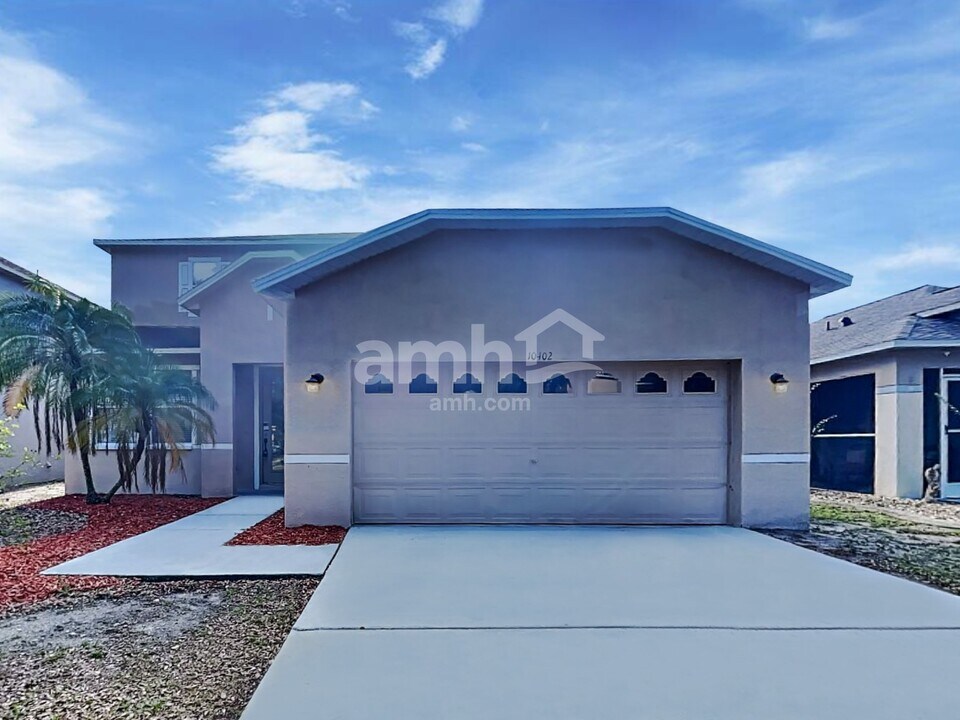 10402 Boyette Creek Blvd in Riverview, FL - Building Photo