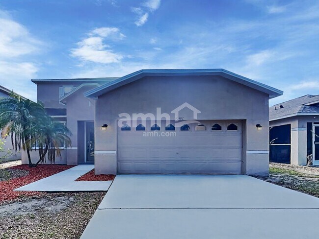 property at 10402 Boyette Creek Blvd