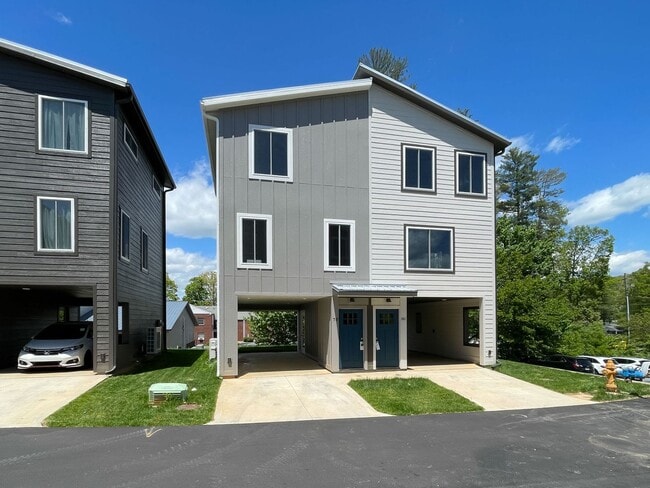 property at 80 E Cascade St