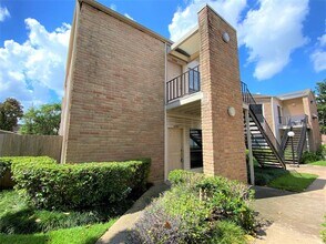 3741 Thistlemont Dr in Houston, TX - Building Photo - Building Photo