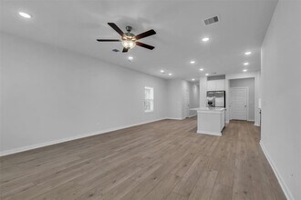 8442 Sweet Cherry Ln in Magnolia, TX - Building Photo - Building Photo