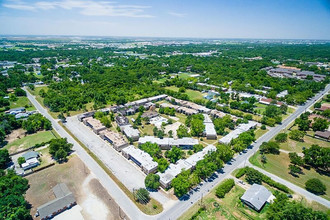 Ashwood Apartments in Oklahoma City, OK - Building Photo - Building Photo