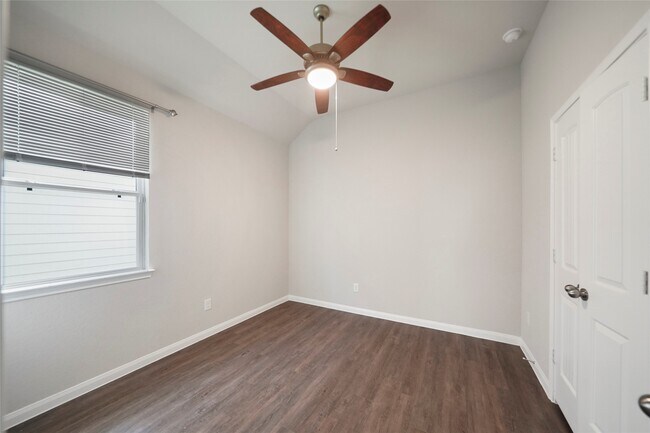 4459 Eveslage Ln in Conroe, TX - Building Photo - Building Photo