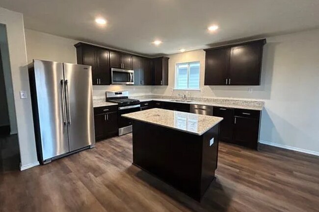 13723 Redtail Lndg in San Antonio, TX - Building Photo - Building Photo
