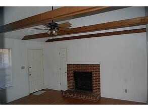 771 Farm Creek Rd NE in Woodstock, GA - Building Photo - Building Photo