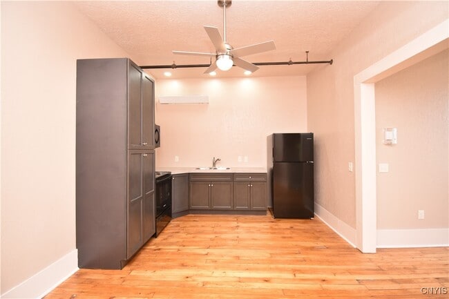 170 Court St in Watertown, NY - Building Photo - Building Photo