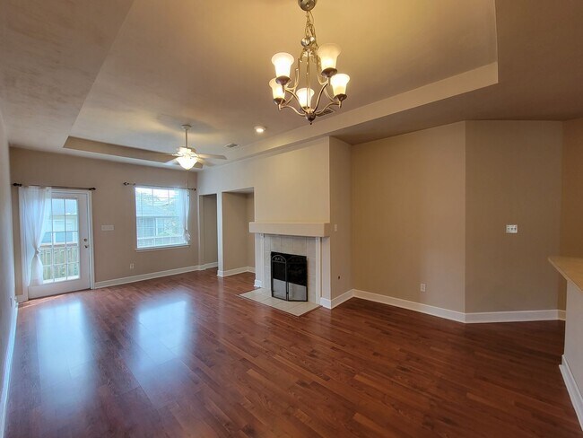 5521 Hampton Woods Way in Tallahassee, FL - Building Photo - Building Photo