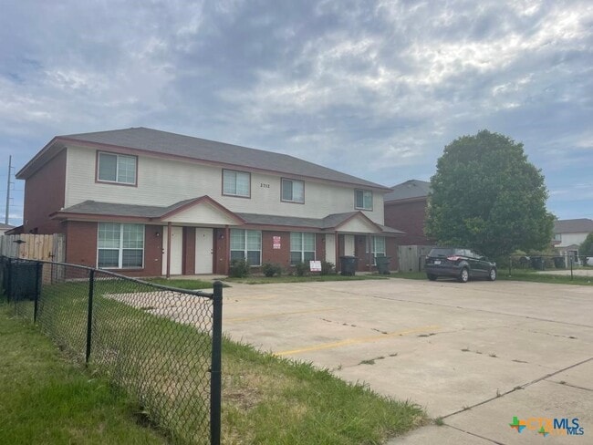 2712 Vernice Loop in Killeen, TX - Foto de edificio - Building Photo