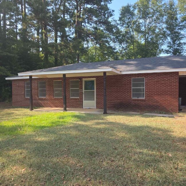 property at 201 Reeves St