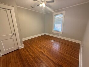 2078 Walker Ave in Memphis, TN - Building Photo - Building Photo