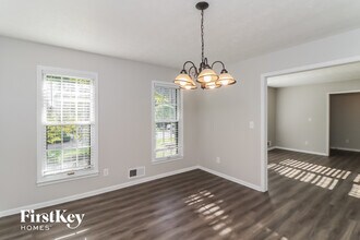 2515 Cottonwood Dr in Marietta, GA - Building Photo - Building Photo