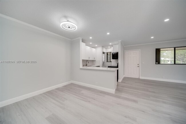 677 Trace Cir in Deerfield Beach, FL - Building Photo - Building Photo