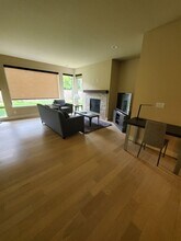 13520 98th Ave NE in Kirkland, WA - Building Photo - Building Photo