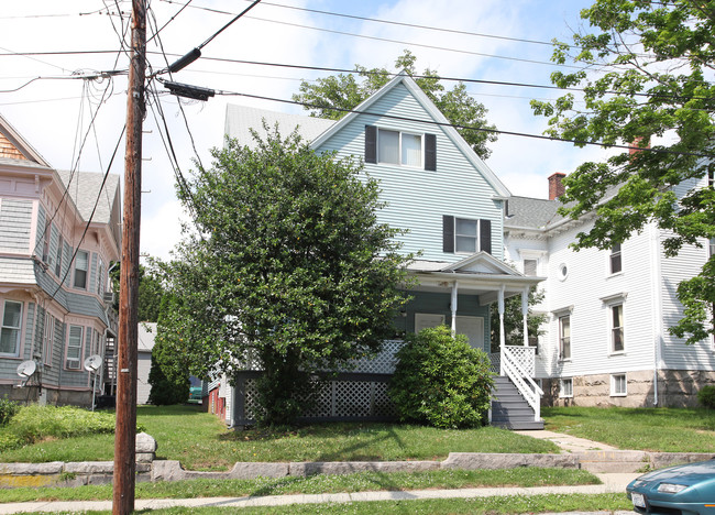 193 Broad St in New London, CT - Building Photo - Building Photo