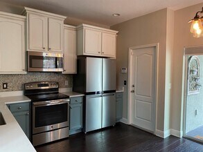 809 N Oregon Ave in Tampa, FL - Building Photo - Building Photo