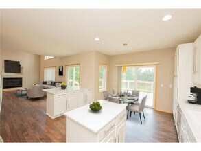 9801 78th St S in Cottage Grove, MN - Building Photo - Building Photo