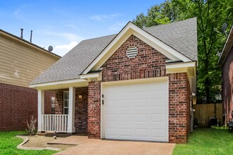 1213 Calebs Ridge Dr in Cordova, TN - Building Photo - Building Photo