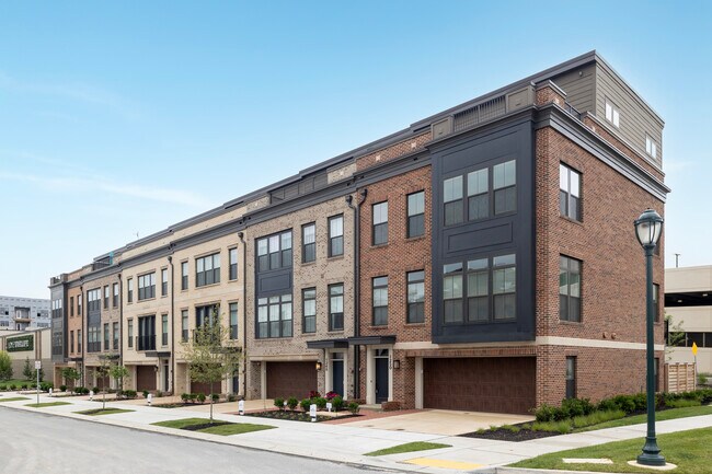 Northside at Park Potomac in Potomac, MD - Foto de edificio - Building Photo