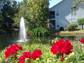 Huntington Lakes Apartments in Gainesville, FL - Foto de edificio - Building Photo