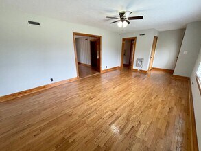 1206 S Madison St in Athens, AL - Building Photo - Building Photo