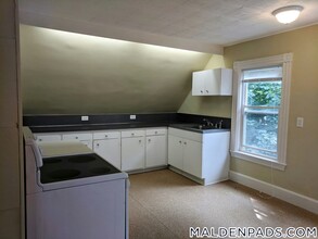 36 Grace St in Malden, MA - Building Photo - Building Photo