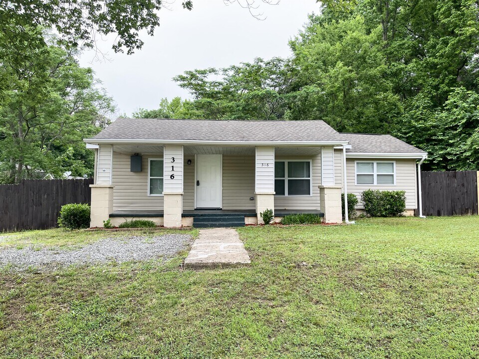 316 W Chestnut Ave Photo