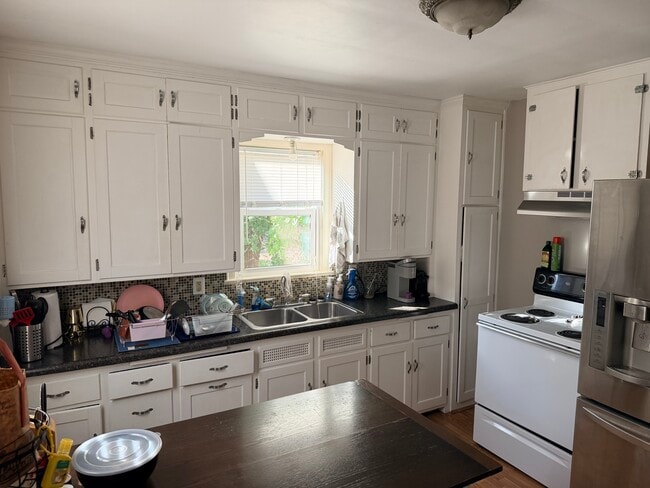 412 6th Ave in Eau Claire, WI - Building Photo - Building Photo